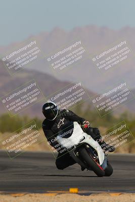 media/Nov-06-2023-Moto Forza (Mon) [[ce023d0744]]/3-Intermediate Group/Session 3 (Turn 5)/